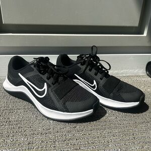 Nike Black and White Athletic Shoes